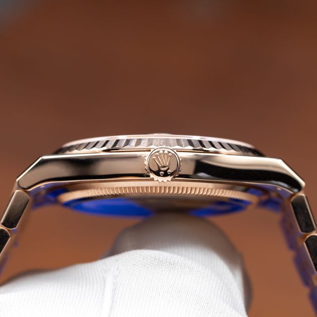 Rolex Land-Dweller 40 127335 Image 2